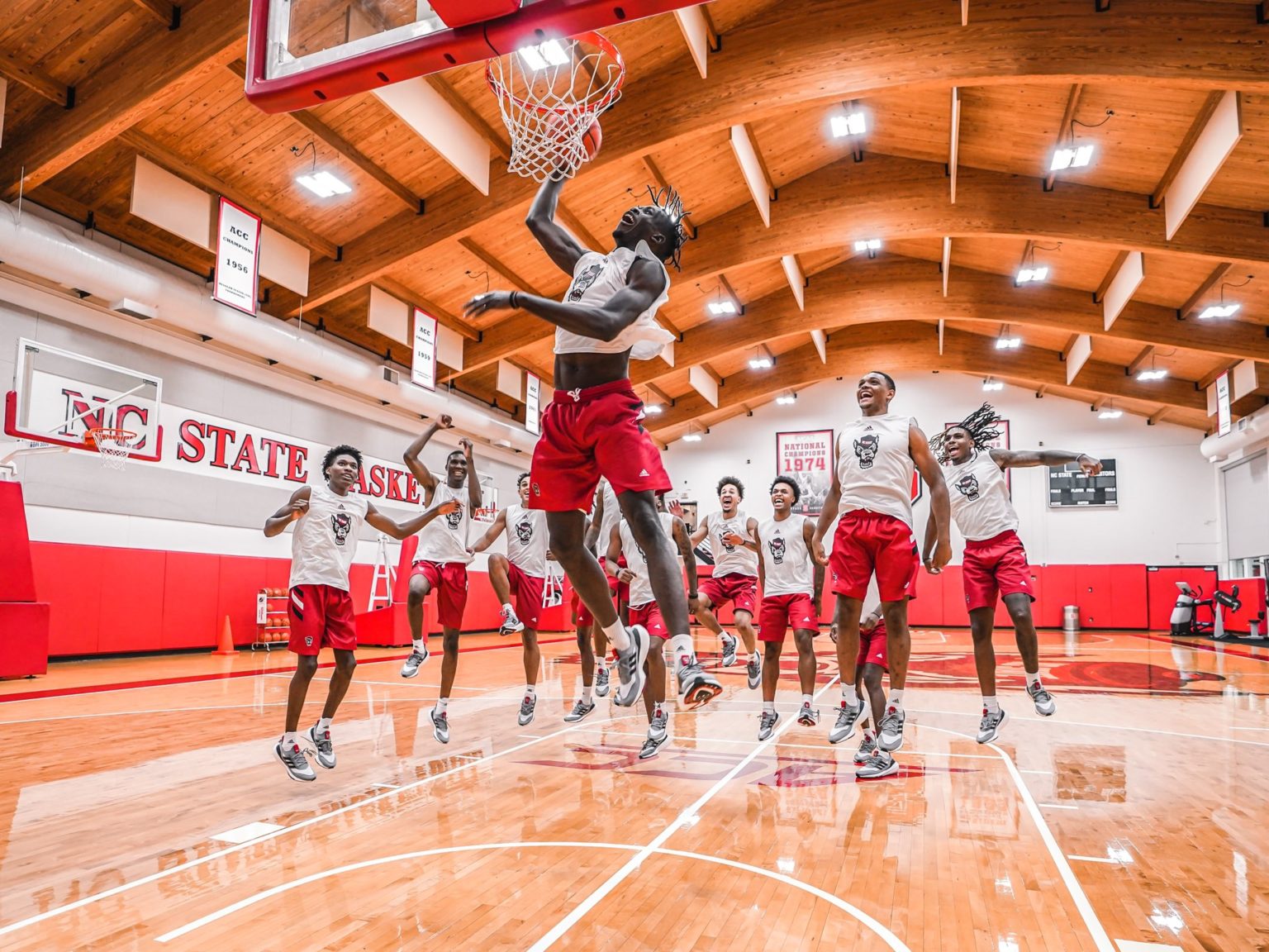 NC State 2021-22 Men's Basketball Non-Conference Schedule | Carolina Blitz