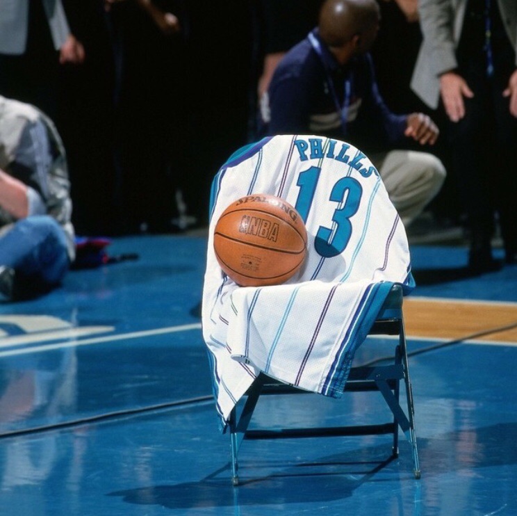 Charlotte Hornets to bring Bobby Phills' retired jersey back home