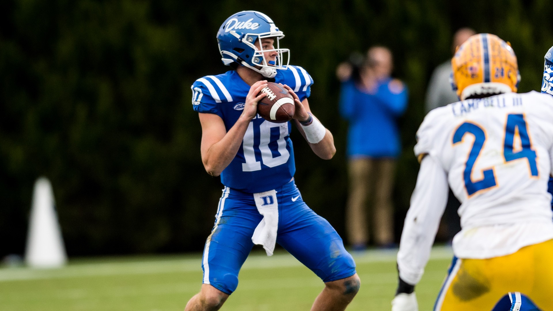 The most humble kid': New starting quarterback Riley Leonard brings faith,  edge and a smile to Duke football - The Chronicle