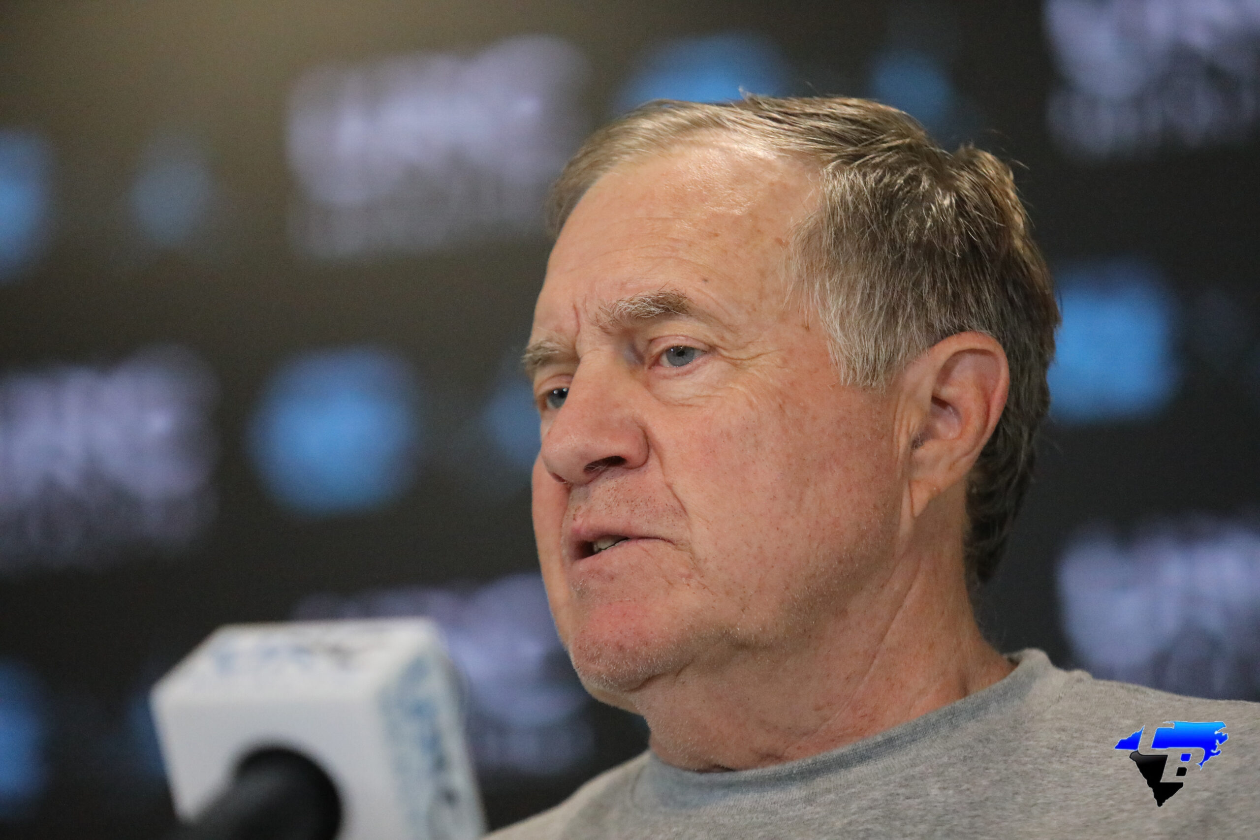 UNC FB HC Bill Belichick